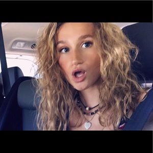 Meet your Posher, Fiona